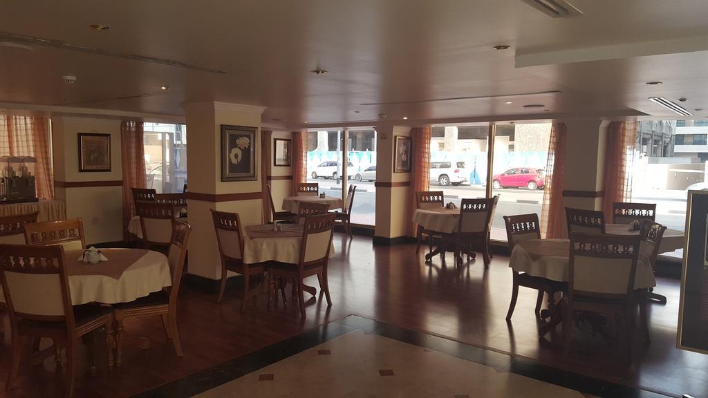 London Crown 2 Hotel Apartments ดูไบ ภายนอก รูปภาพ