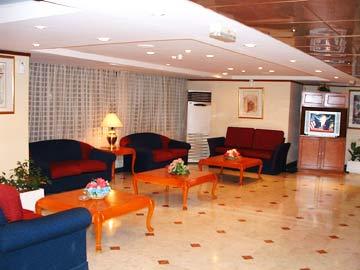 London Crown 2 Hotel Apartments ดูไบ ภายนอก รูปภาพ